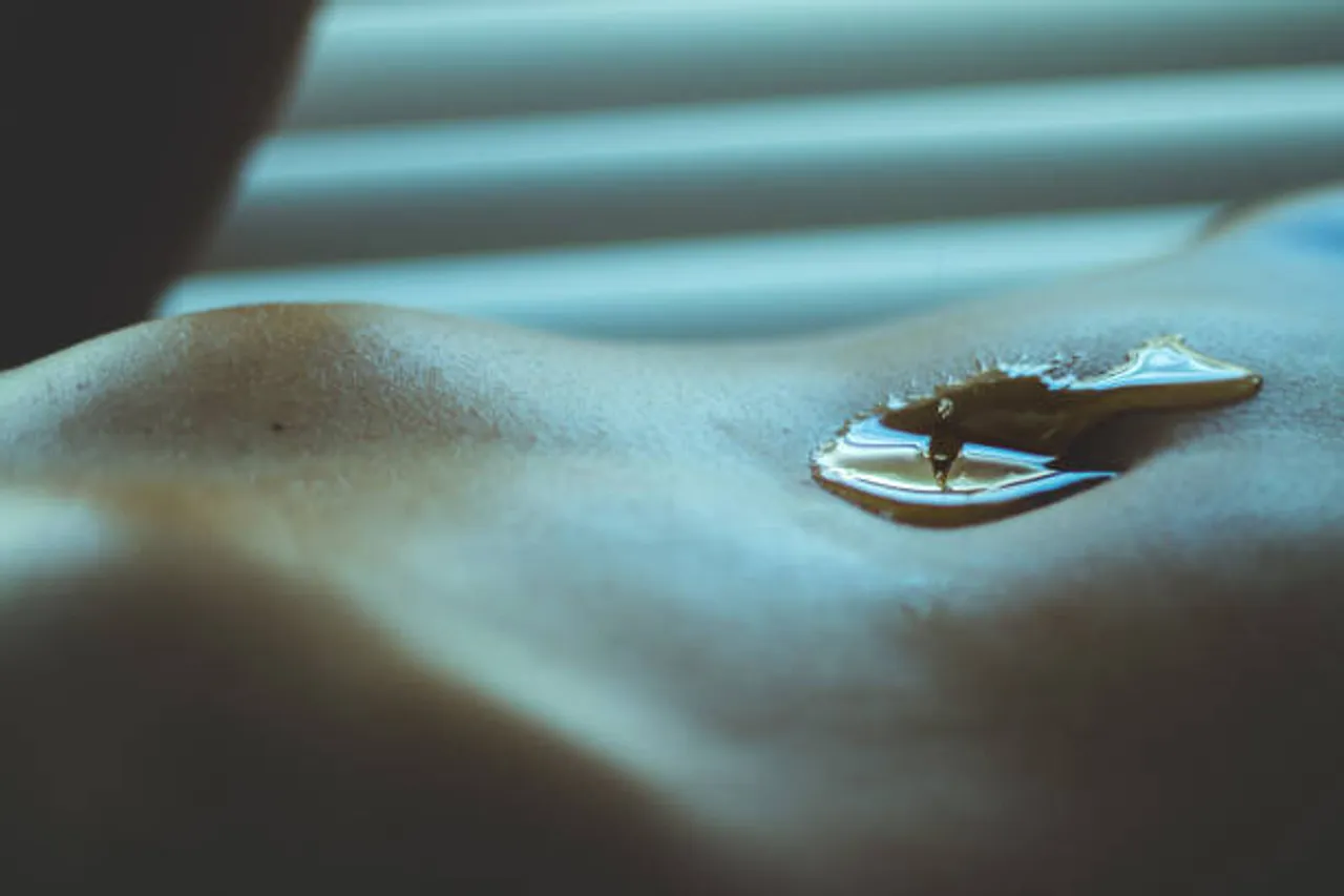navel
