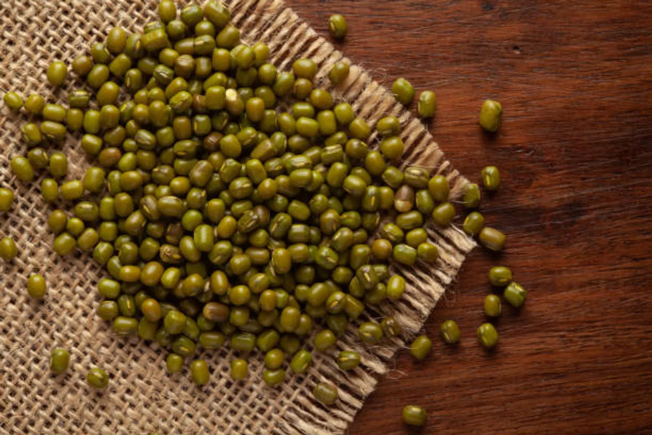 green dal