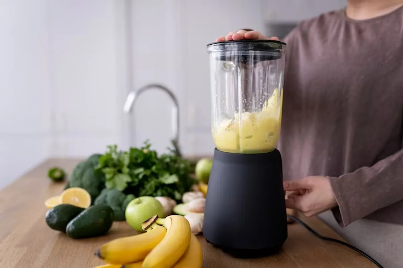 Mixer Grinder cleaning