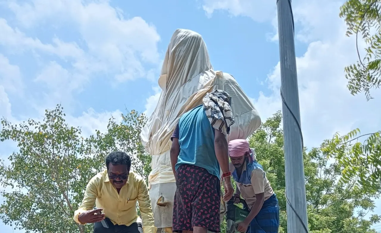 Trichy sivaji statue