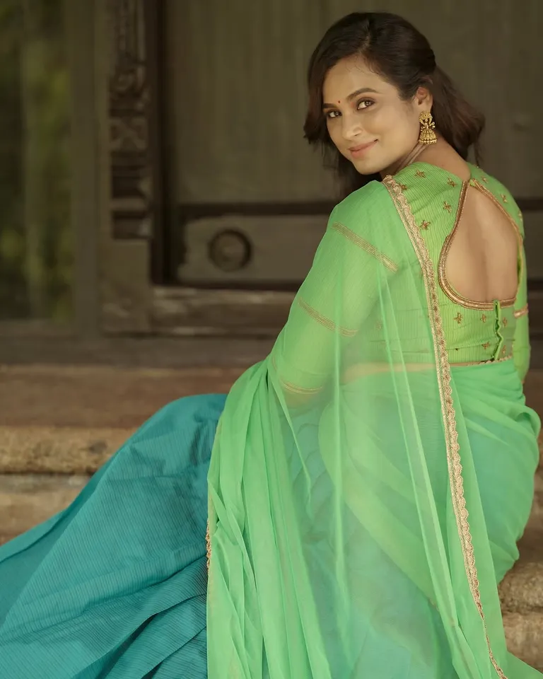 ramya pandian instagram 