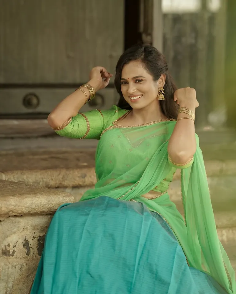 ramya pandian instagram 