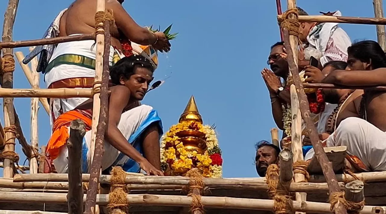 Karaikal ammaiyar temple fest