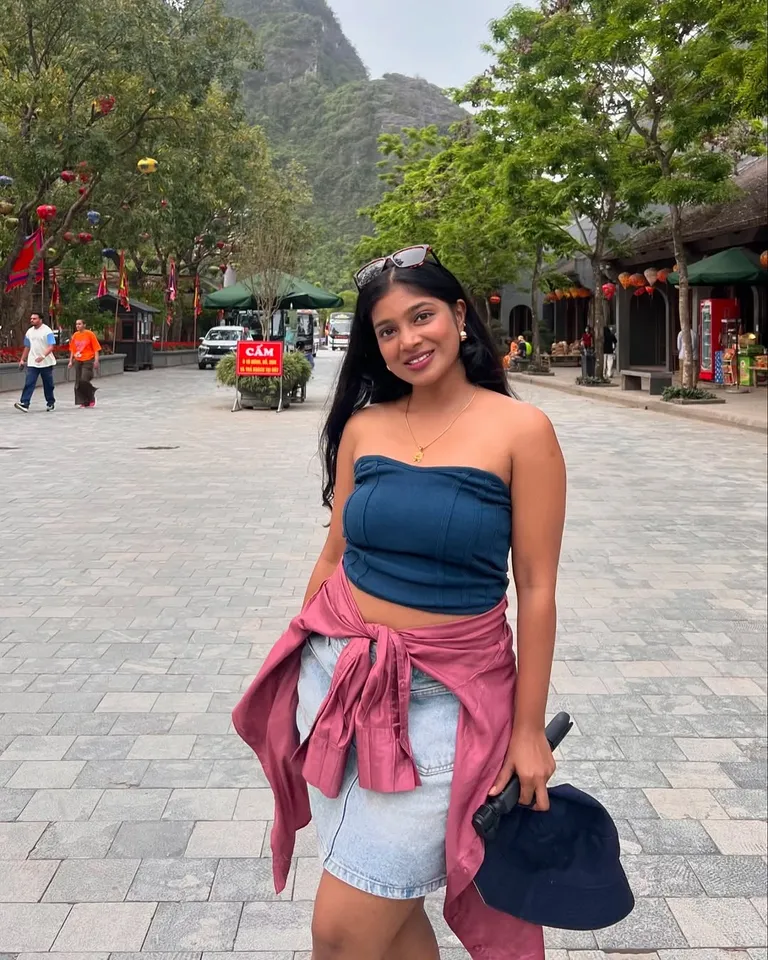 Vj parvathy 