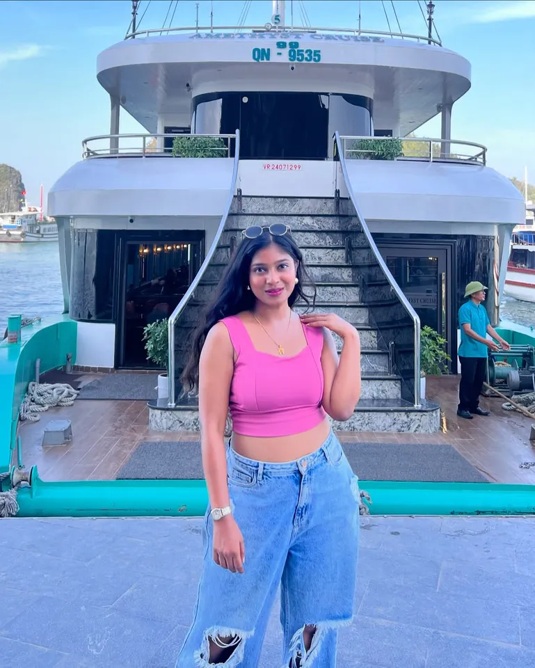 Vj parvathy 