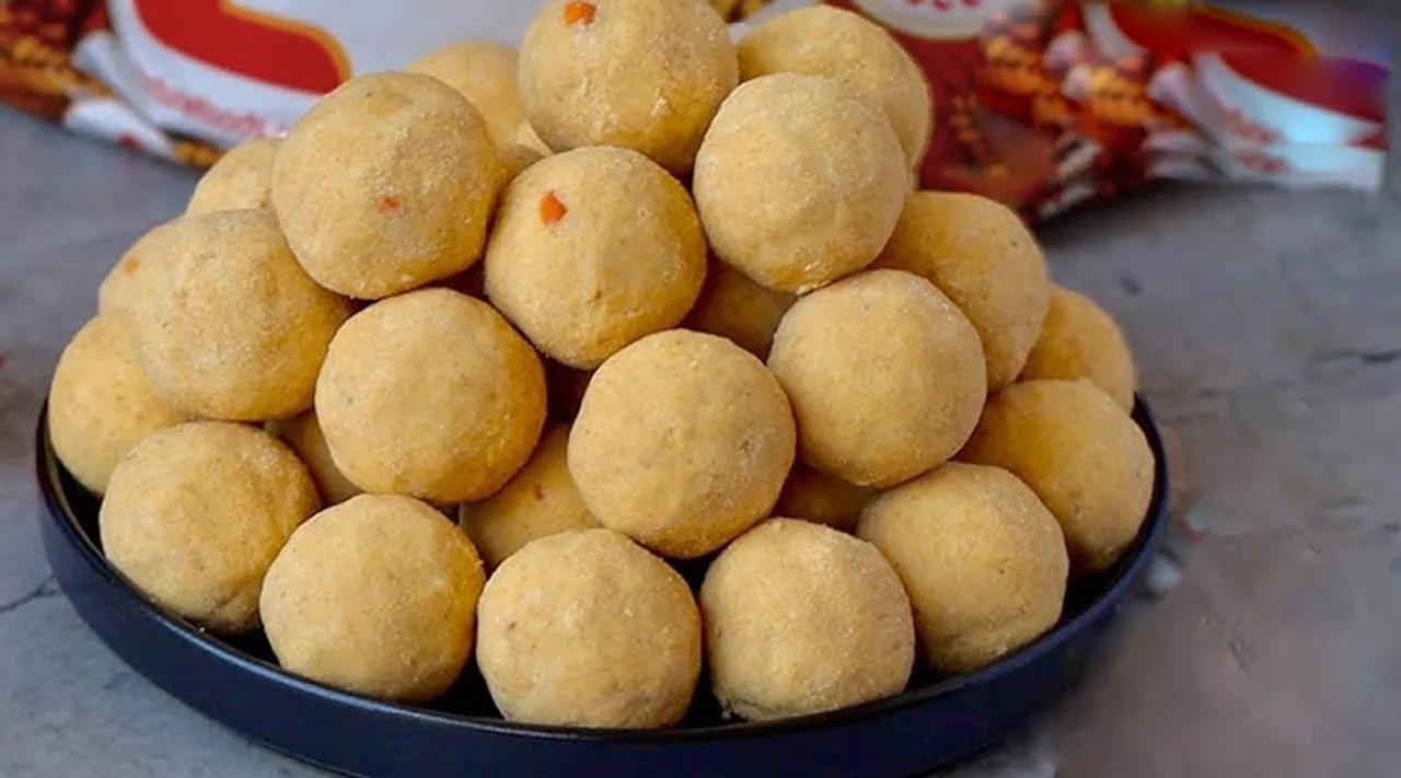 Wheat Laddu Making
