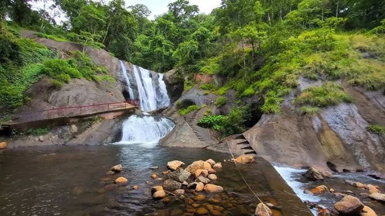 Kumbavuruti Falls