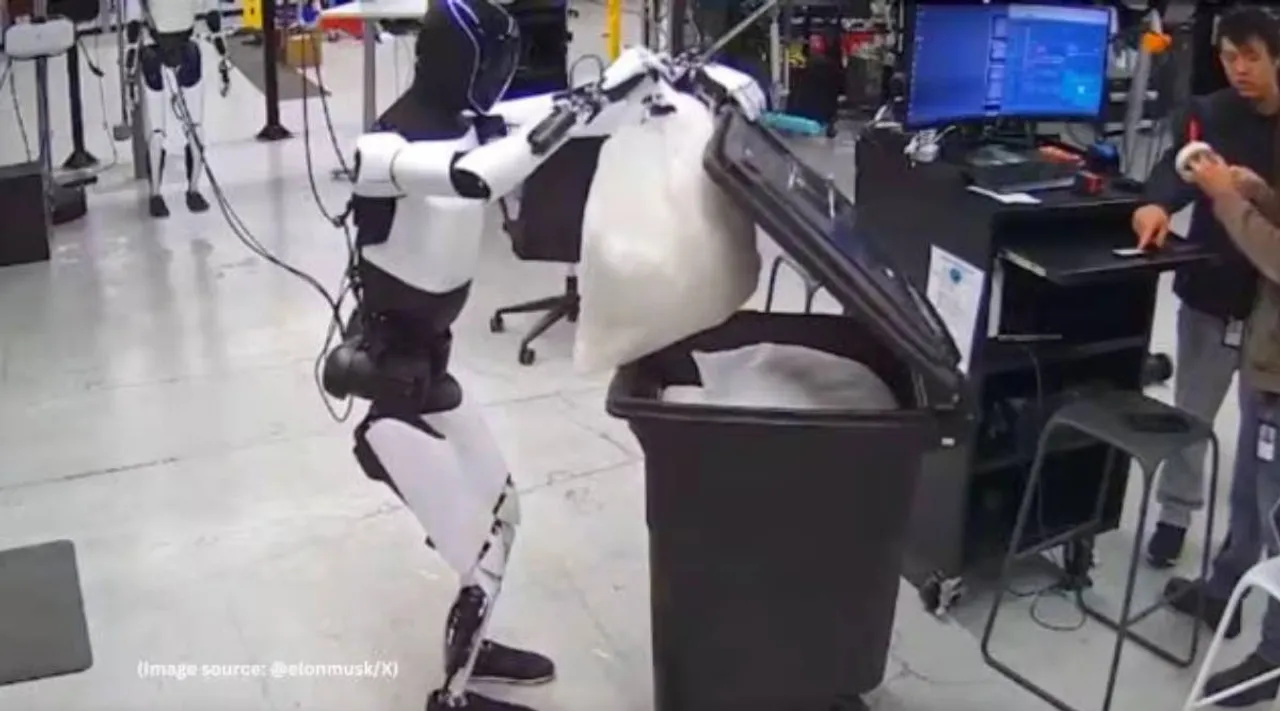 Tesla’s humanoid robot 