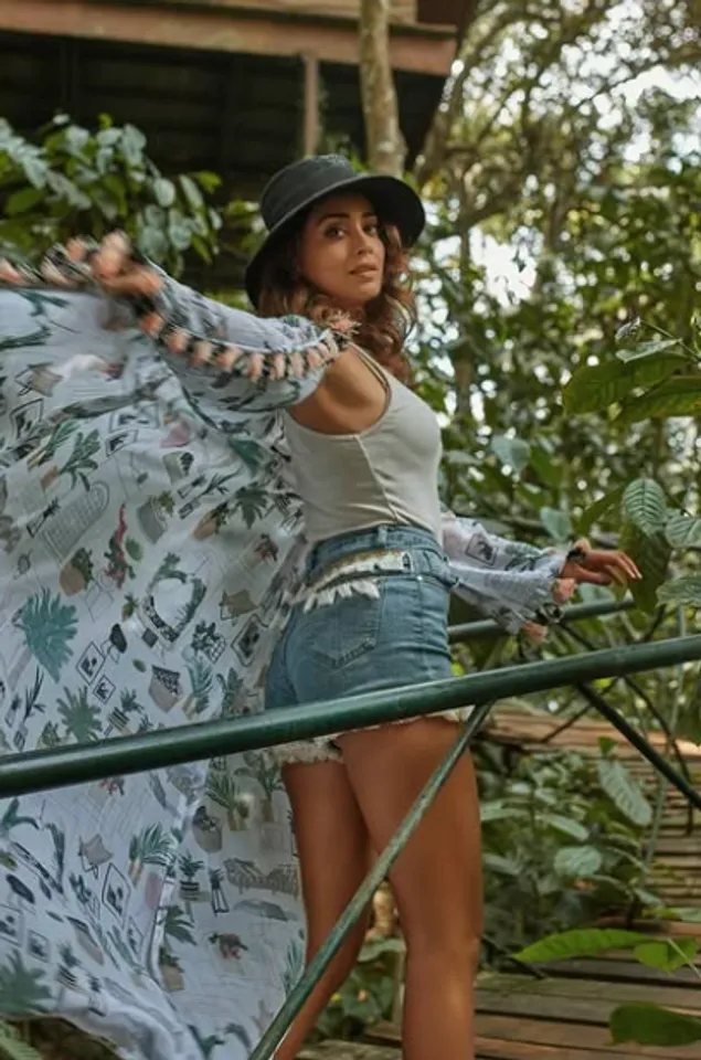 shriya saran