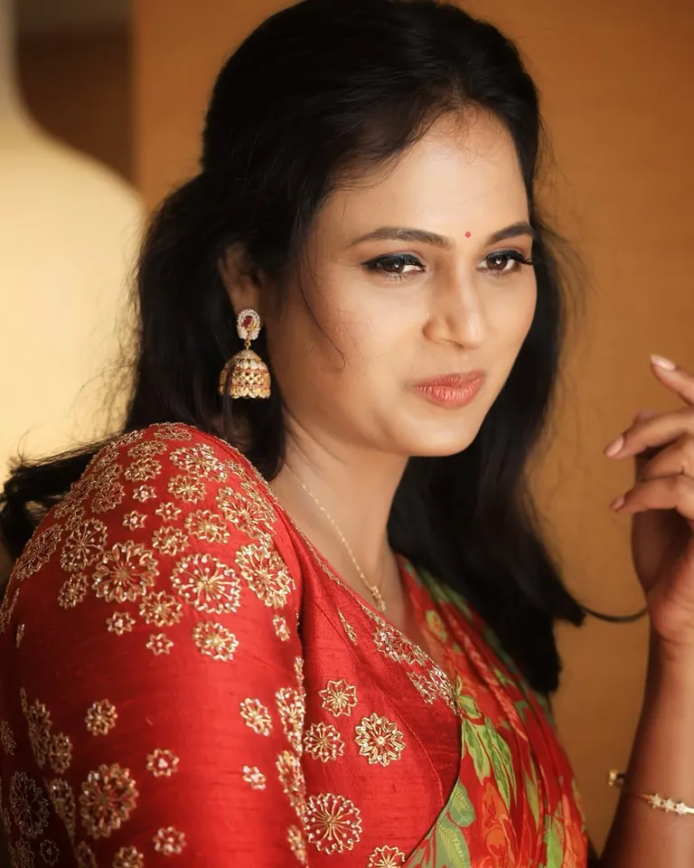 Ramya pandiyan