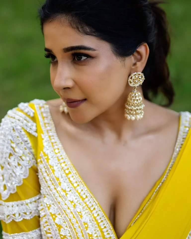 sakshi agarwal 