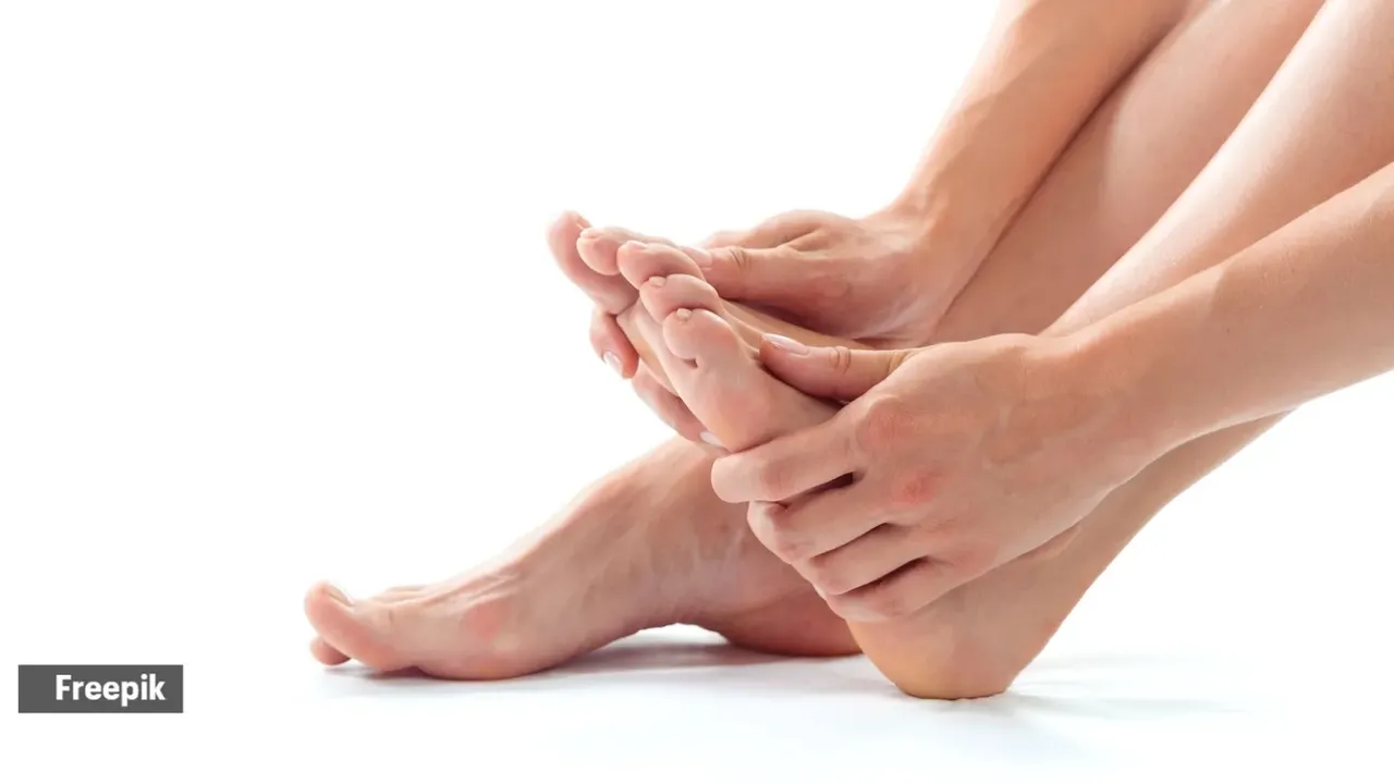 feet heart