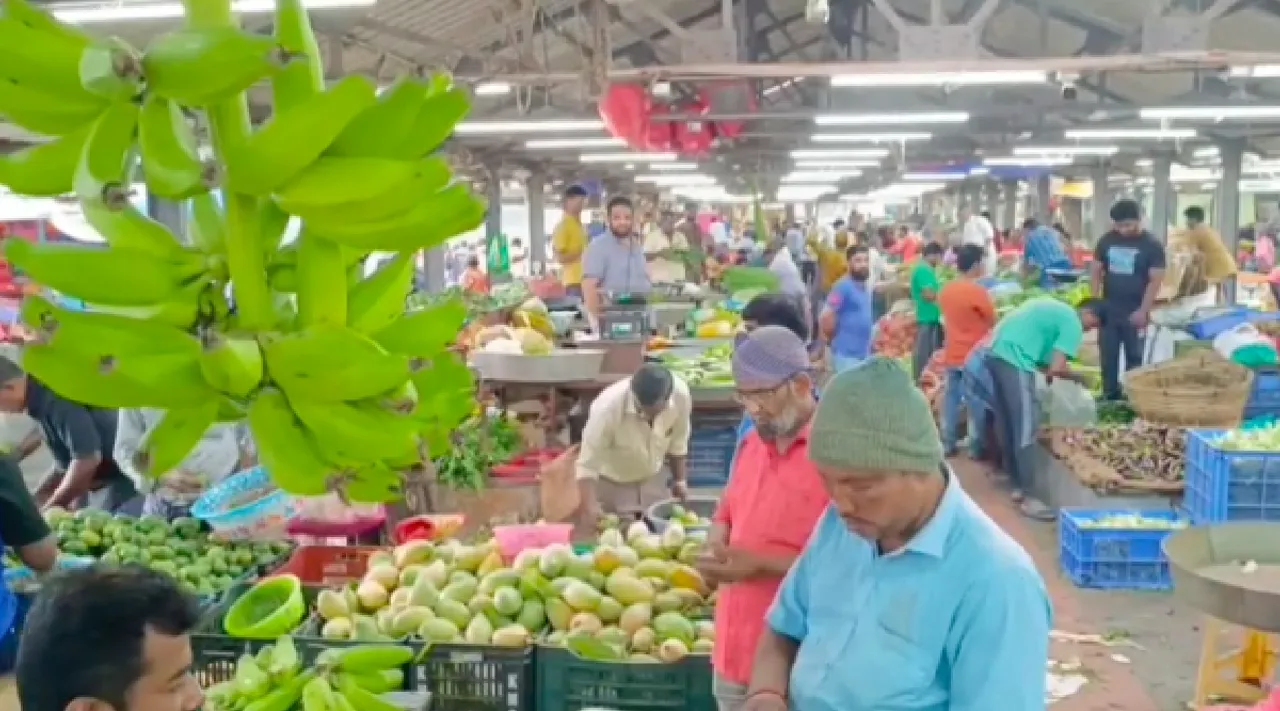 vegetable rate to increase in coimbatore dues Continuous rain Tamil News