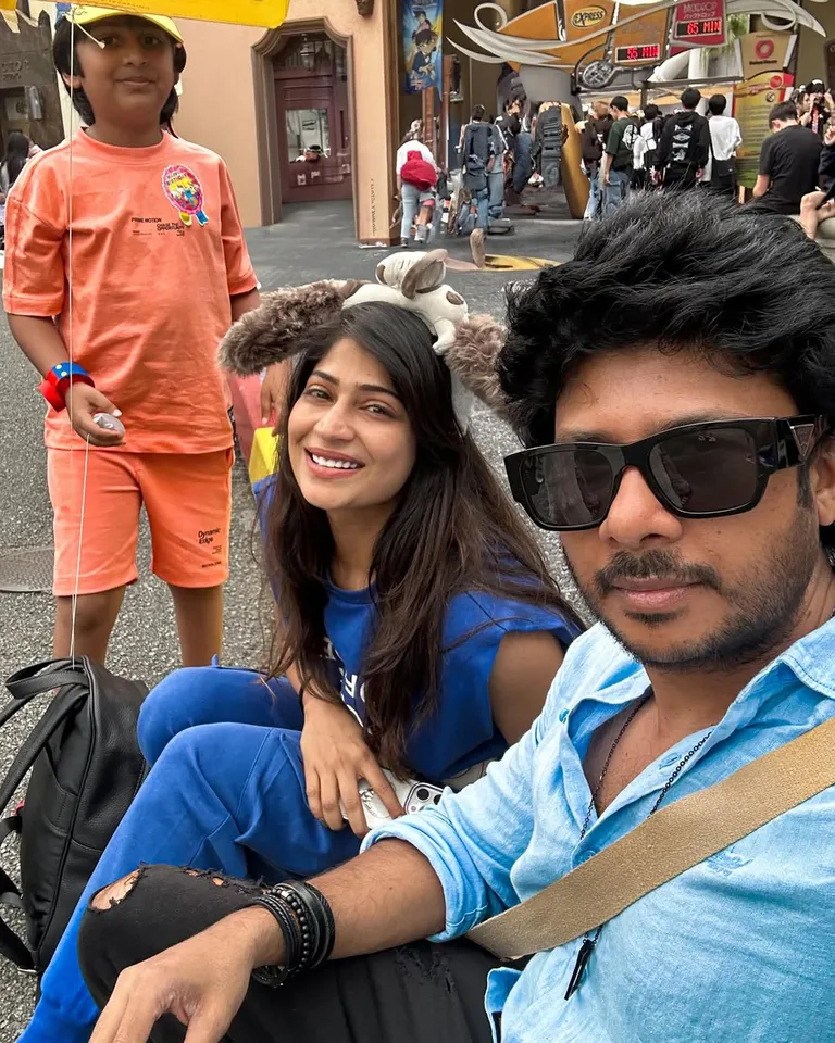 Vijayalakshmi Ahathian 
