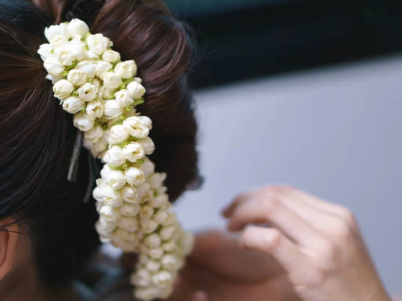 jasmine for hair