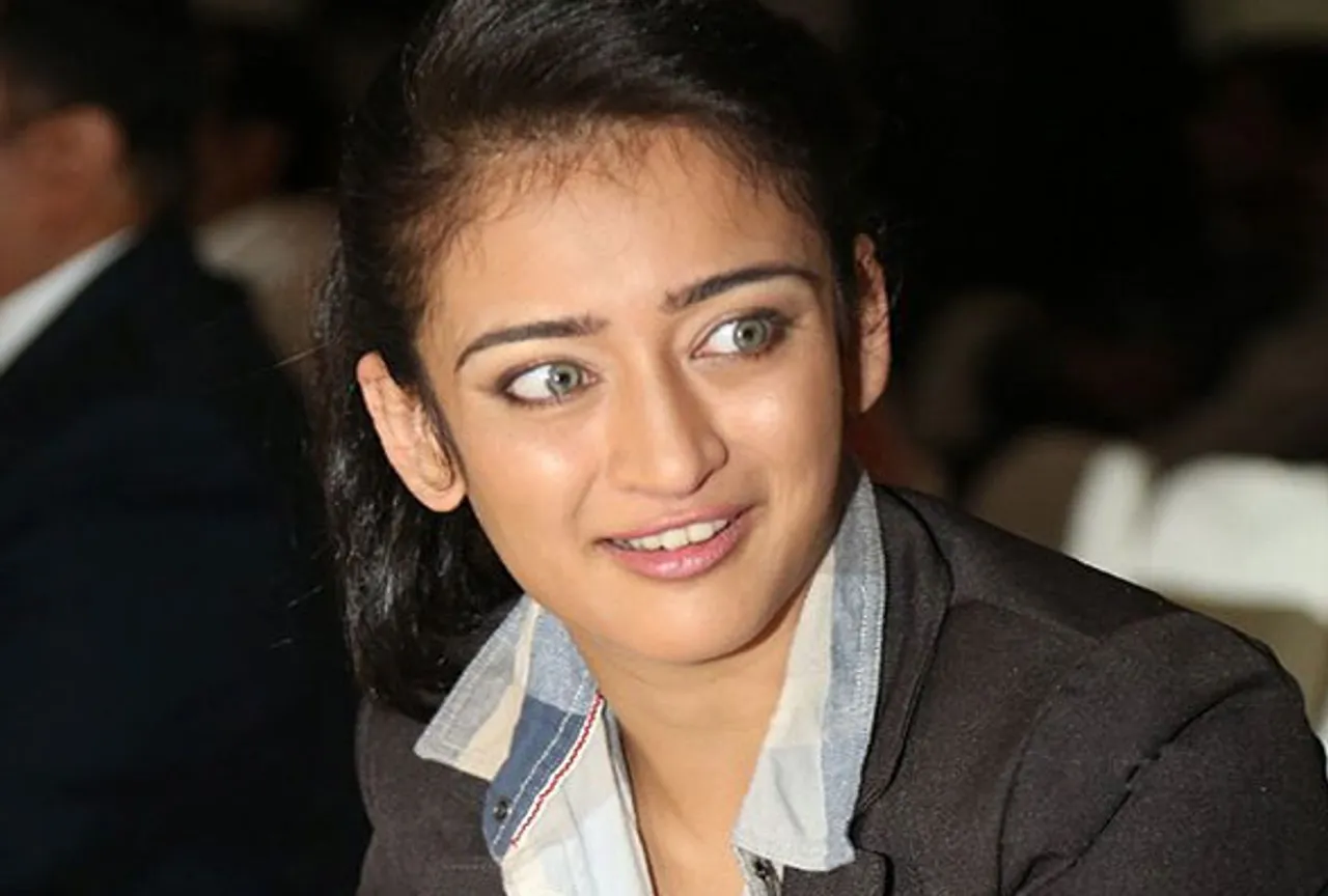 akshara hassan