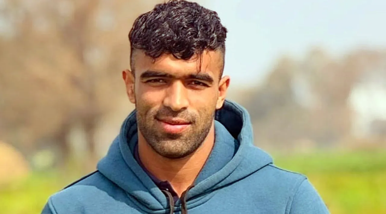 Jammu Lucky Sharma Rs 19 50 lakh Gujarat Giants for Pro Kabaddi League Season 12 Tamil News 