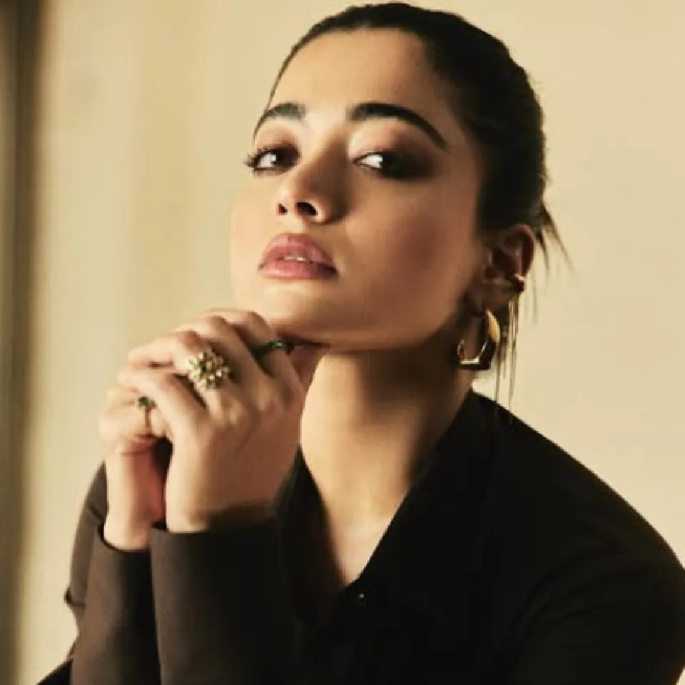 Rashmika Mandana Childhood Photos Tamil News 