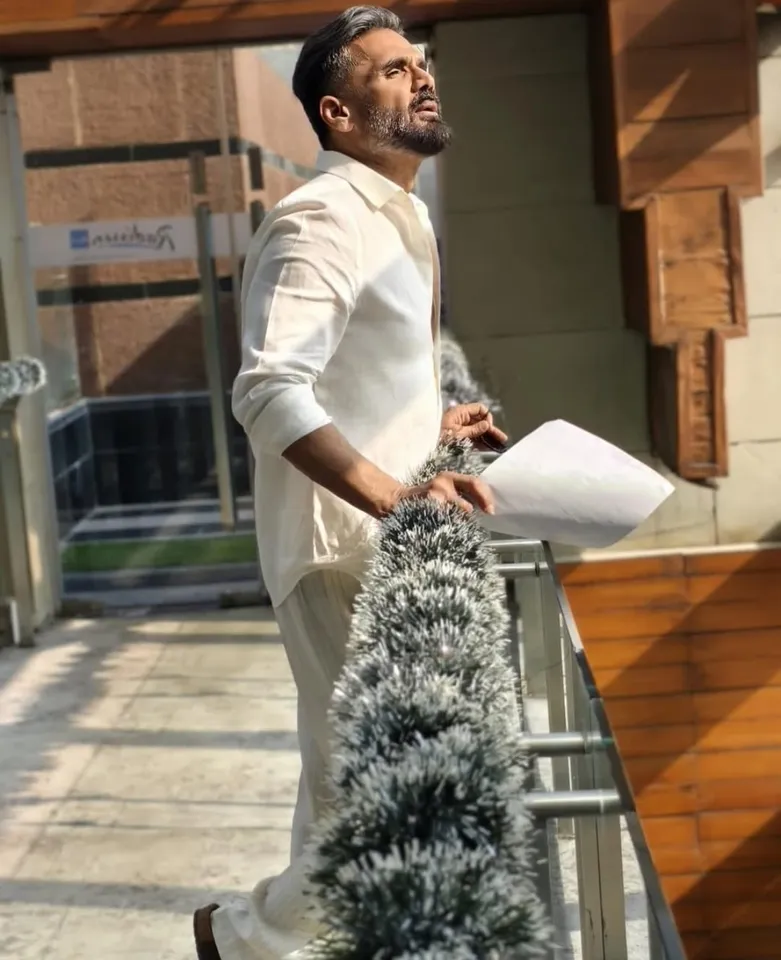 Sunil 5