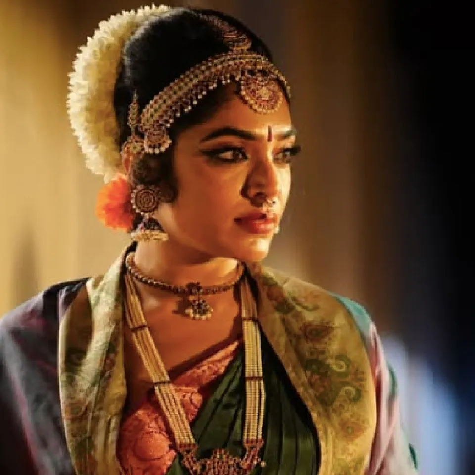 Rima Kallingal actress childhood photos Tamil News