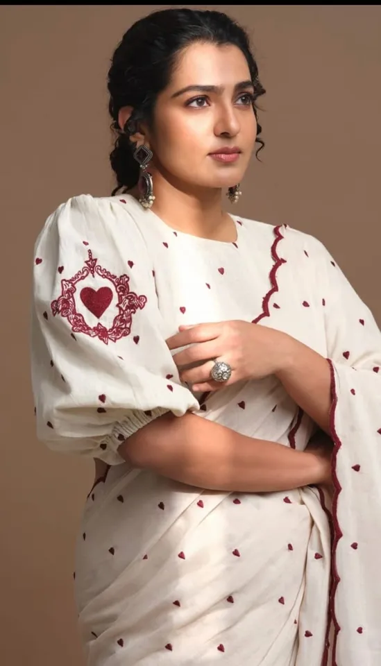 Parvathy 3