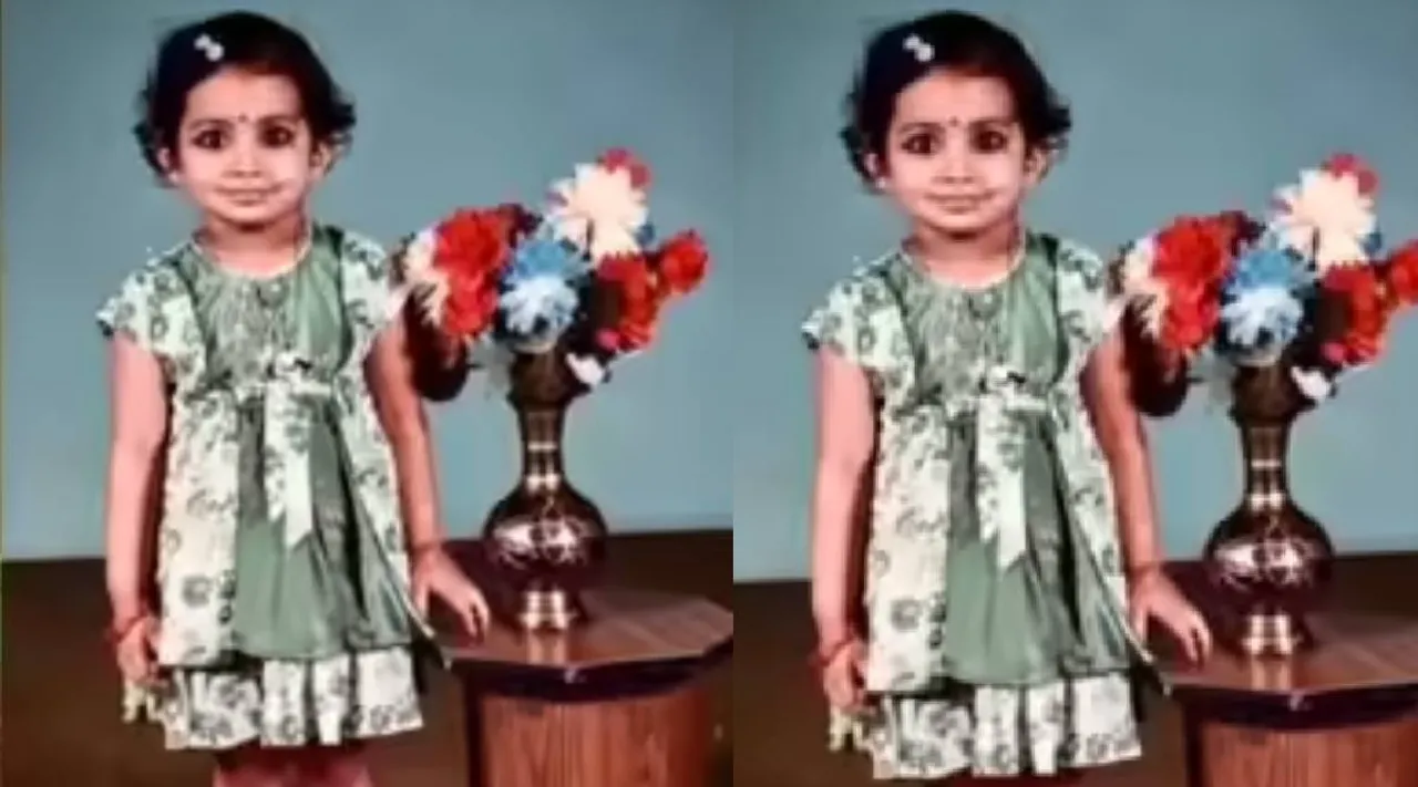 Parvathy childhood