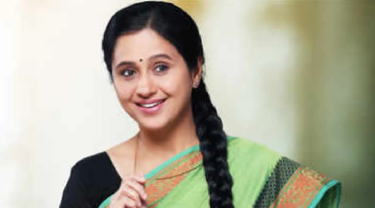 Actress Devayani Actor Nakkhul childhood photos Tamil News