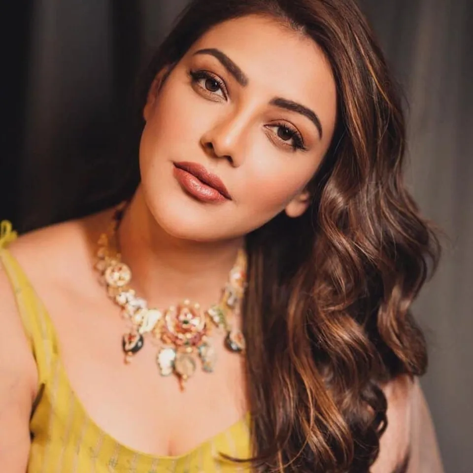 kajal aggarwal childhood photos goes viral Tamil News