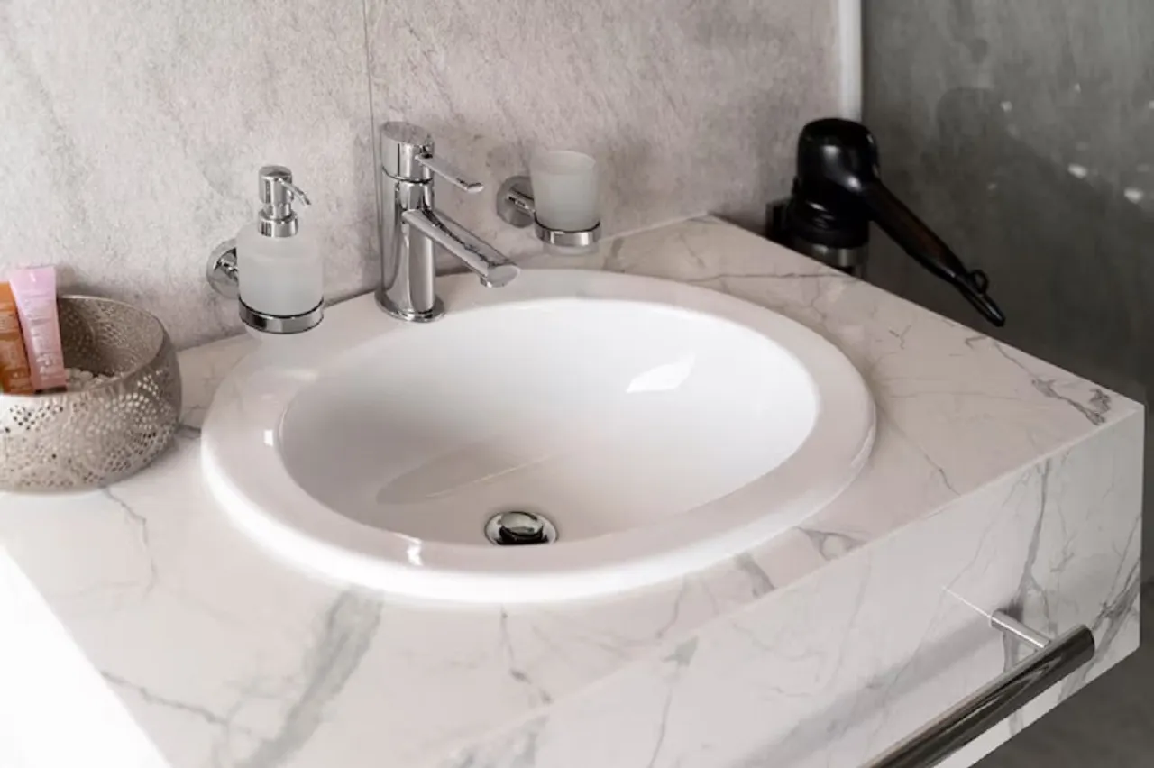 kitchen sink cleaning hacks