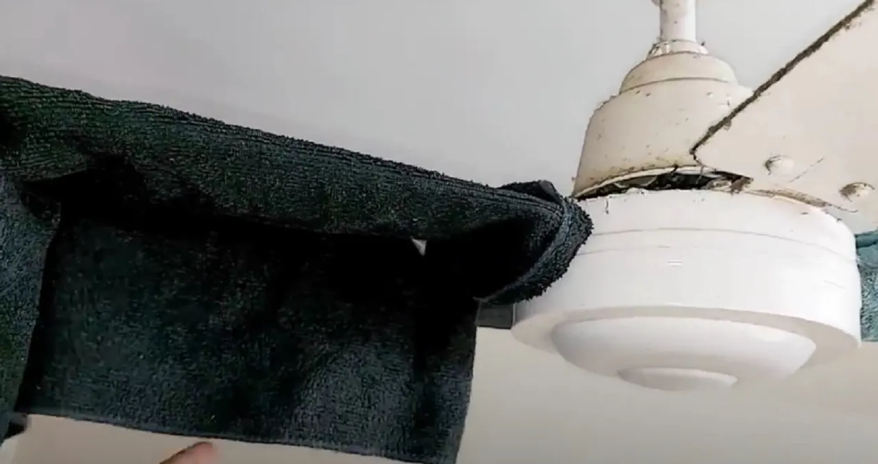 Ceiling fan cleaning tips