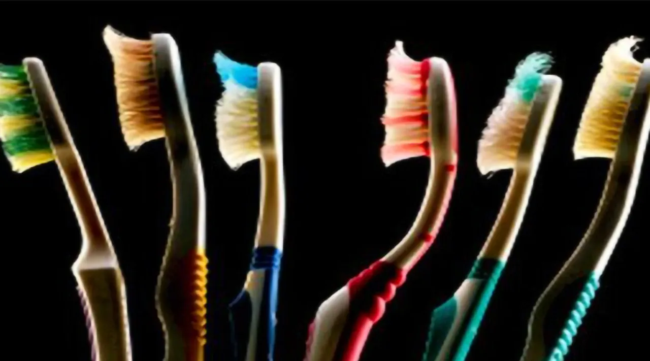 Old toothbrush uses