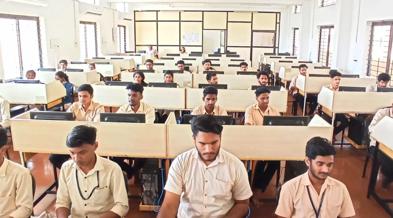 polytechinc students
