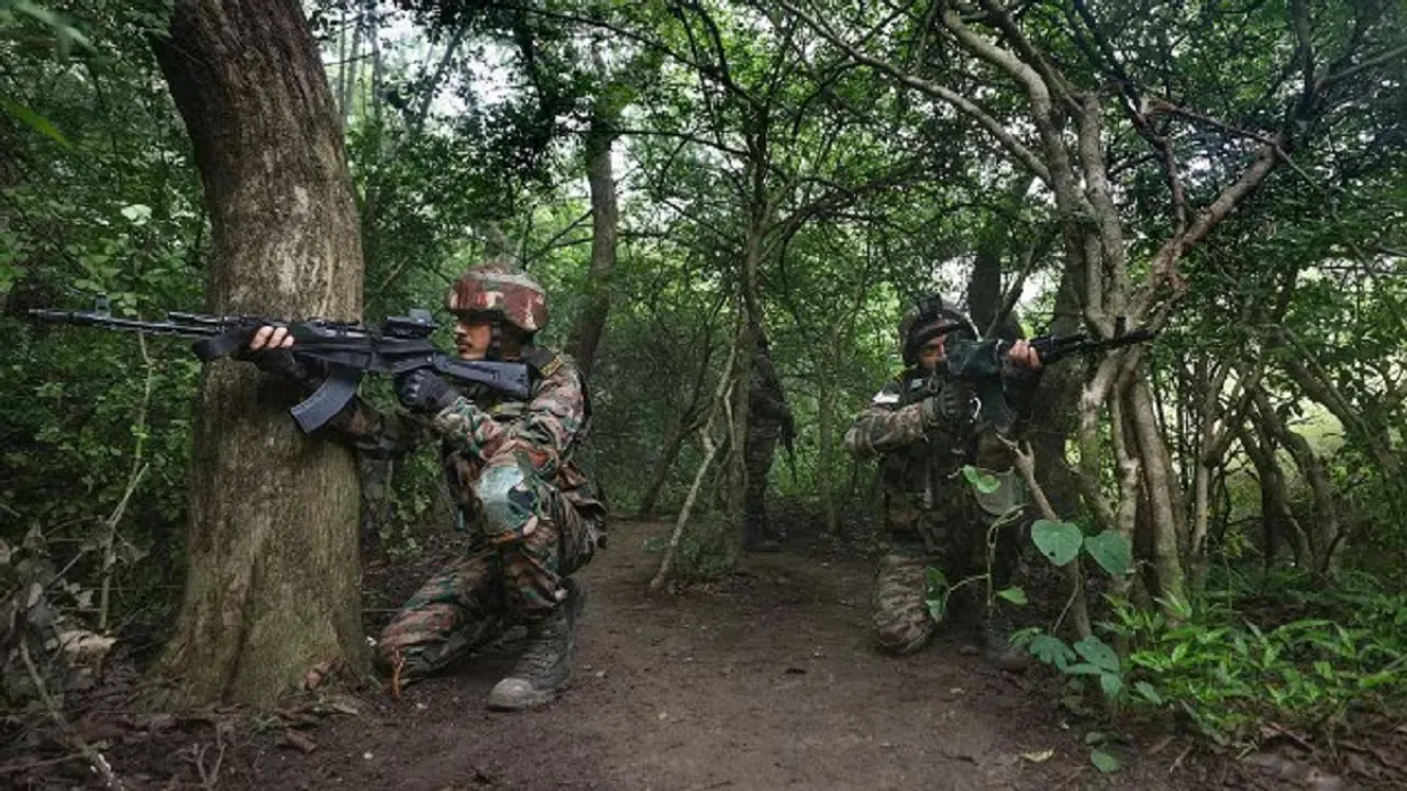 Kashmir Uri Soldier Gunbattle LoC attack