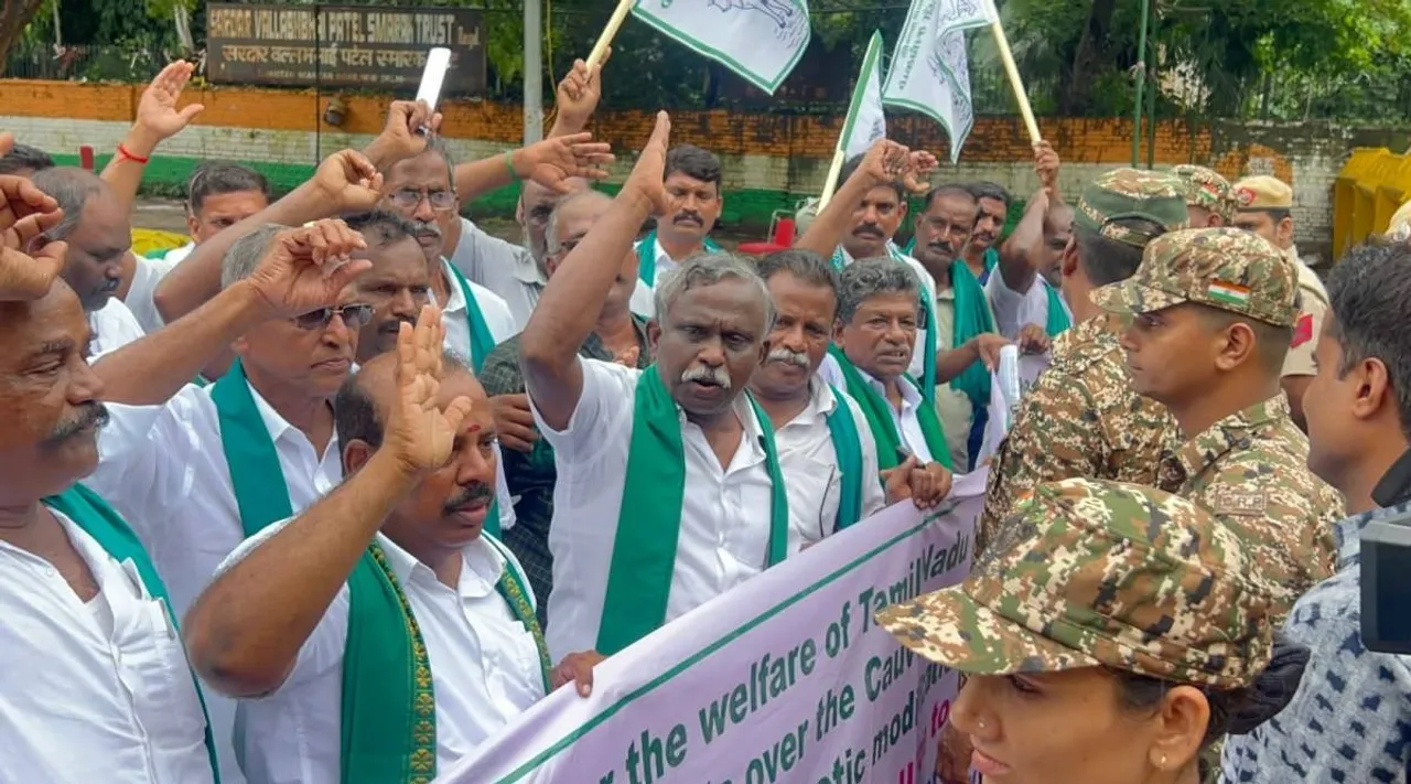 PR Pandian protest