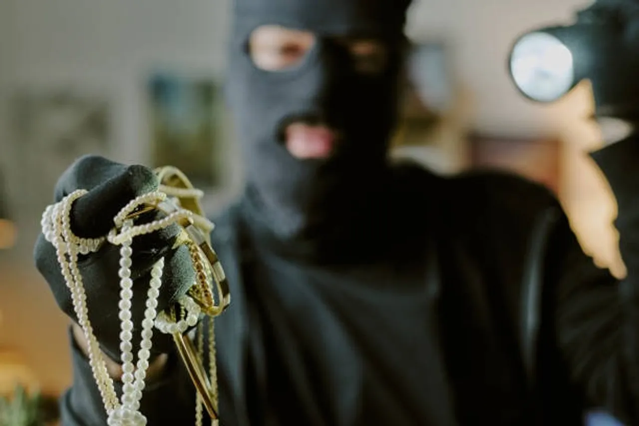 istockphoto-2182042444-612x612