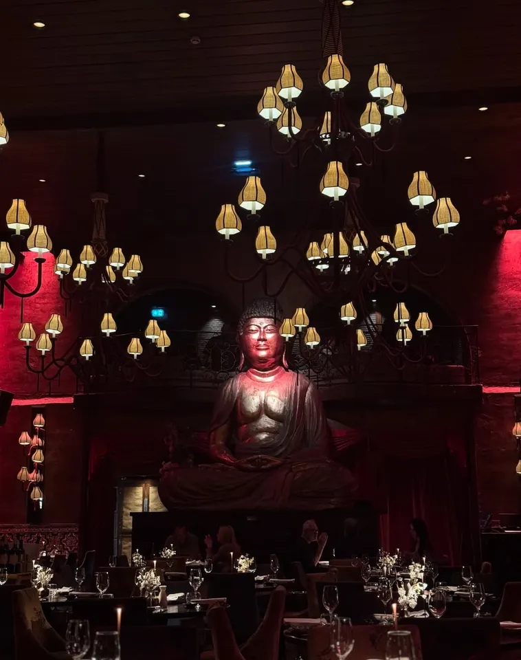 🗼🥂❣️ (3)