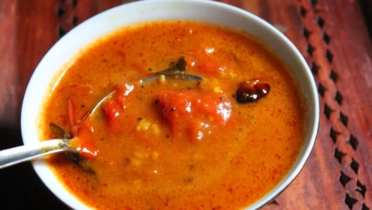 thakkali kulambu