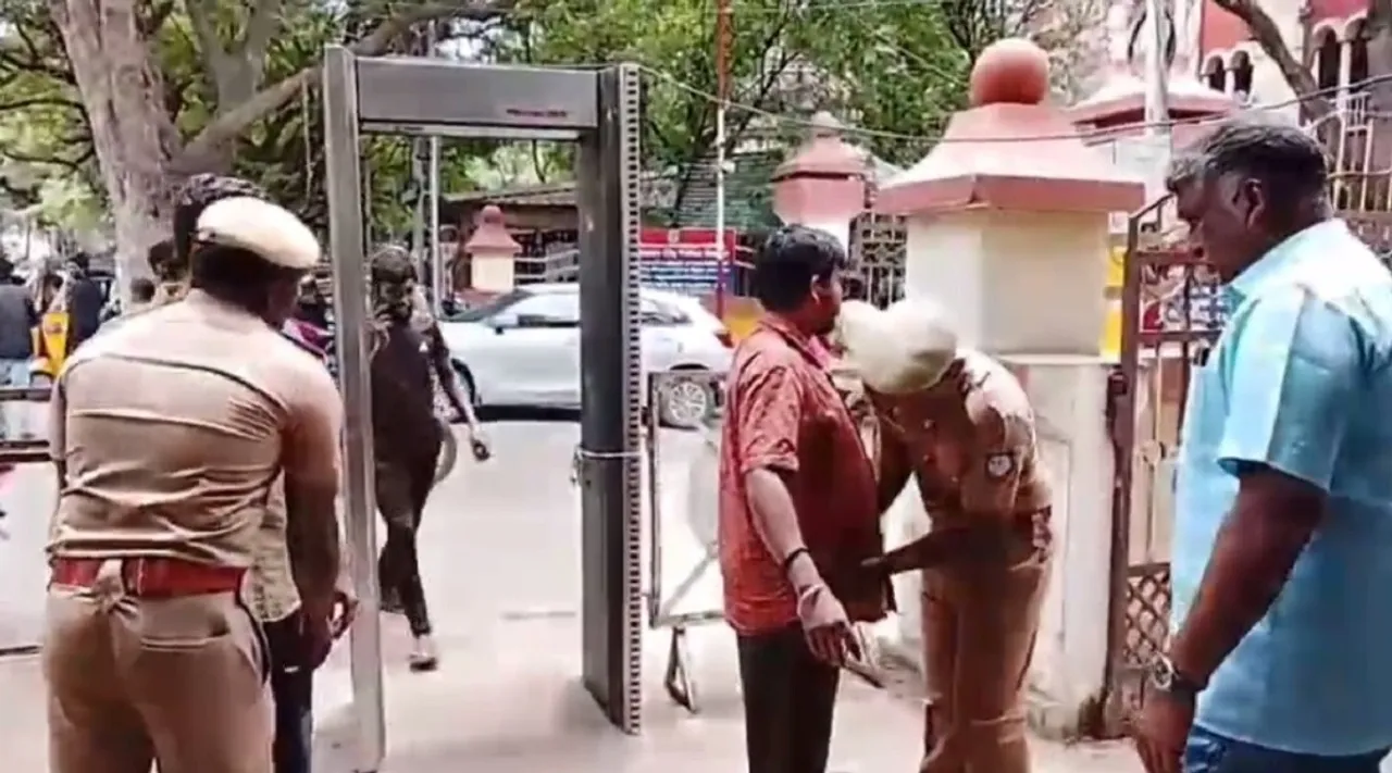 kovai court bomb