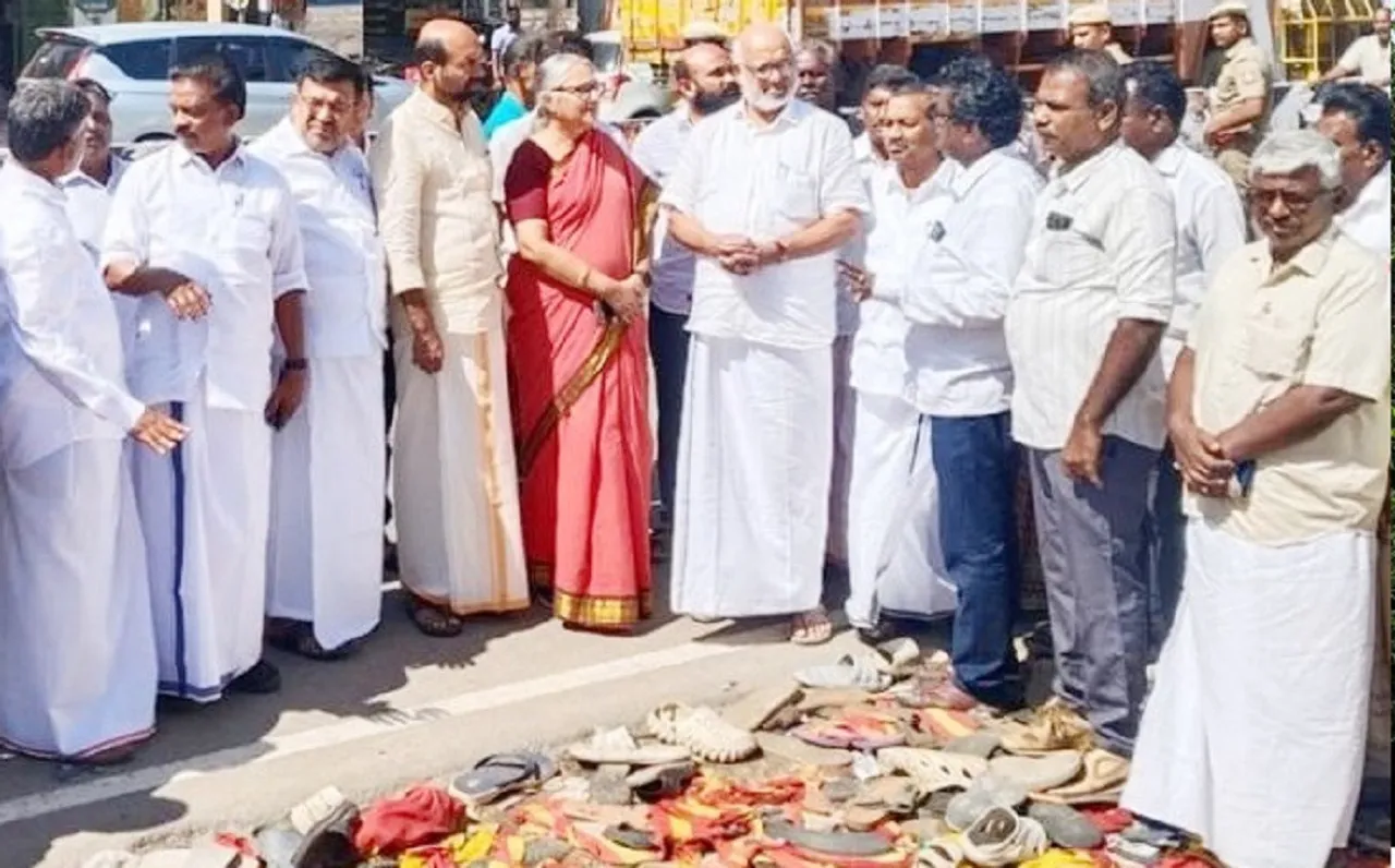 Karur Vijay stmbade