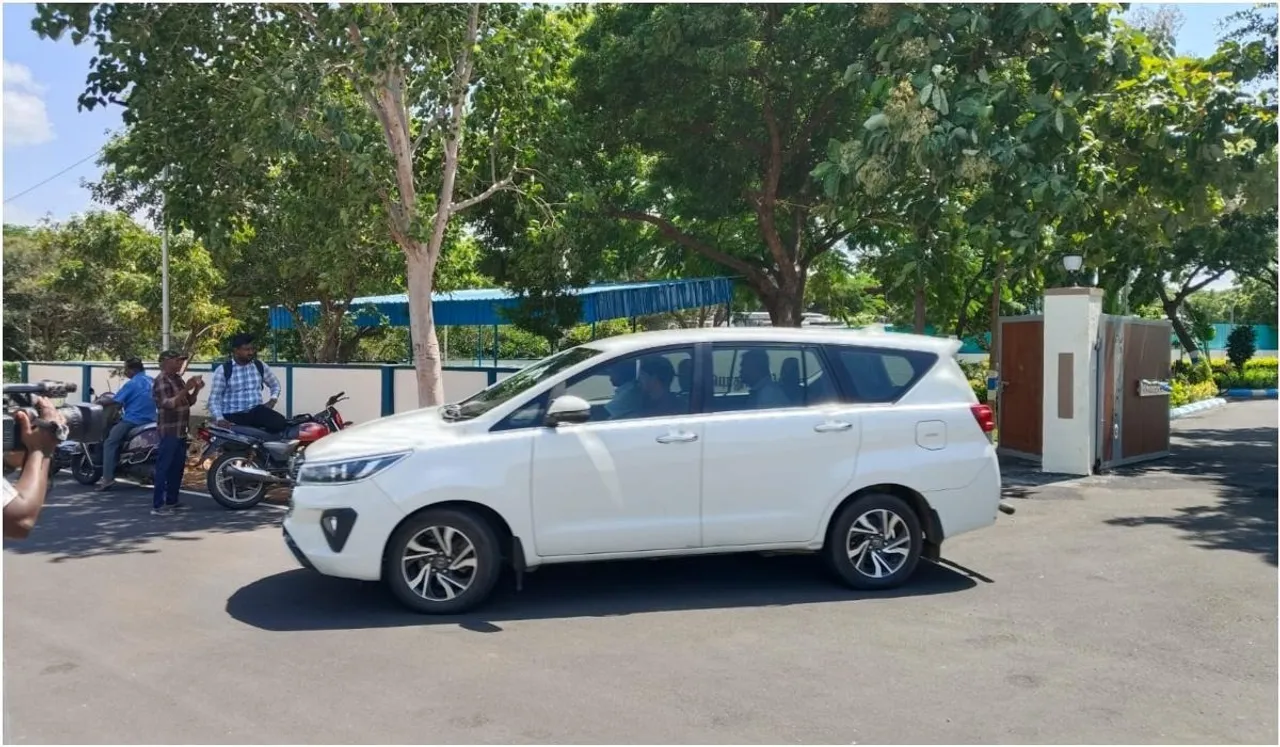 WhatsApp Image 2025-10-30 at 5.50.19 PM