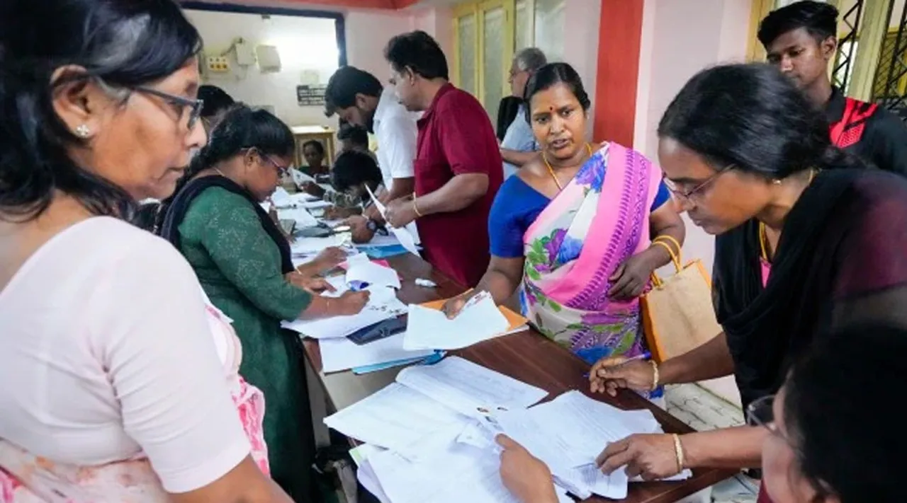 Special Voter Camps Chennai Today & Tomorrow Tamil
