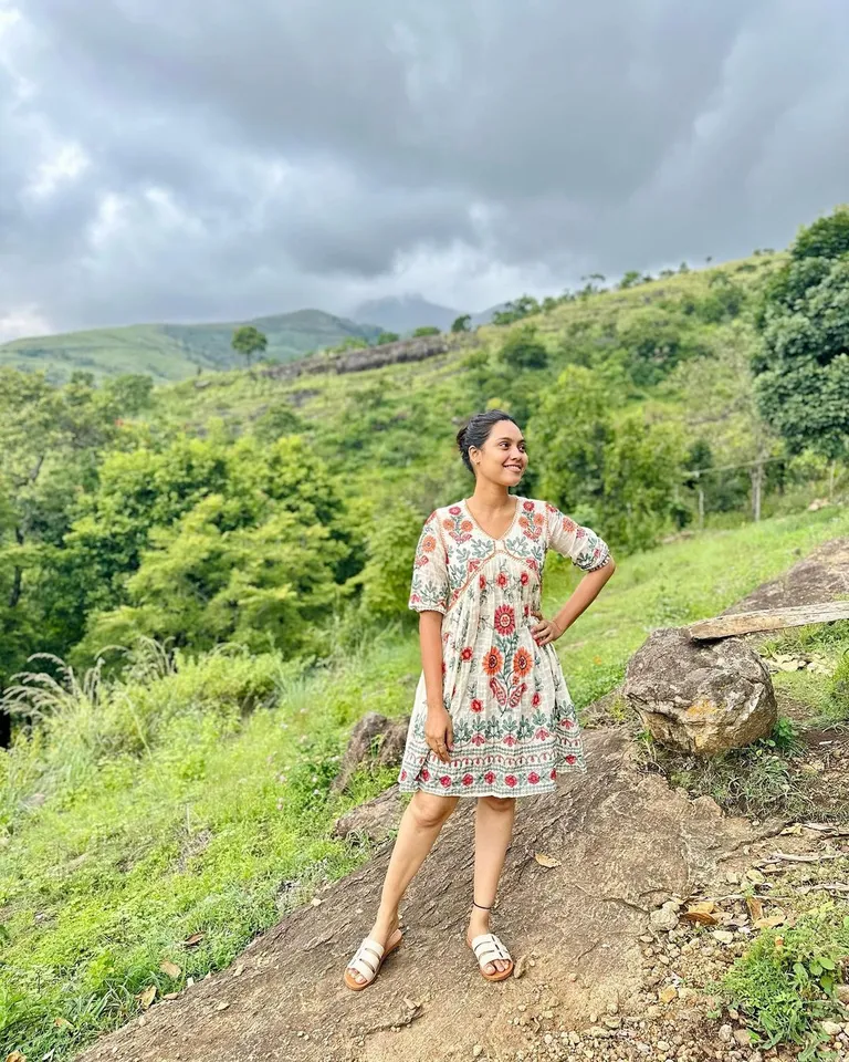 Pavithra JaN
