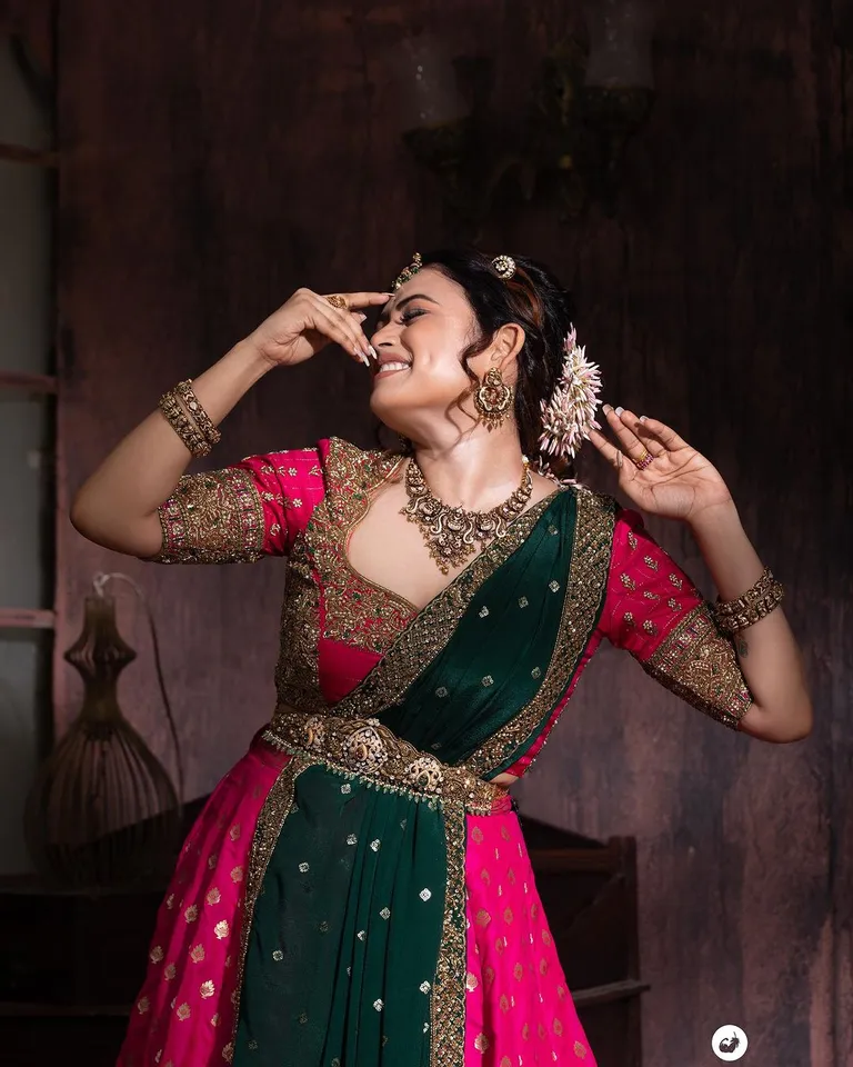 farina azad 