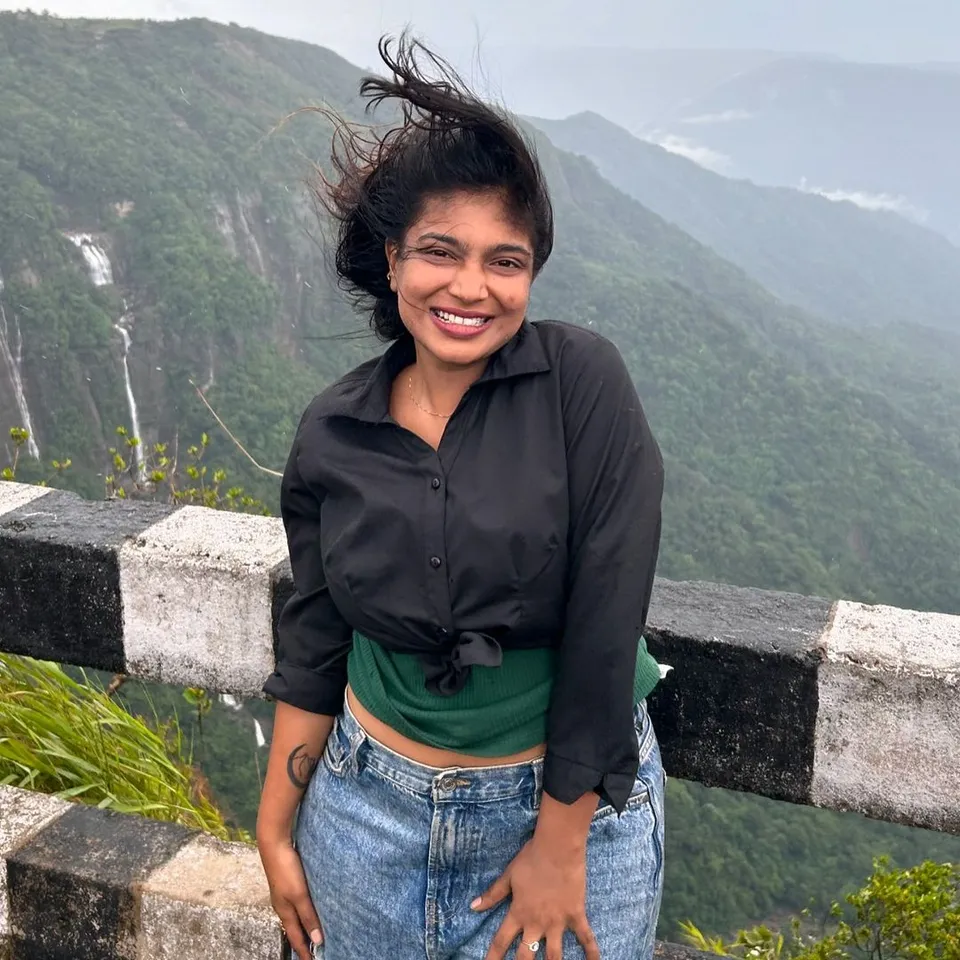 vj parvathy instagram 