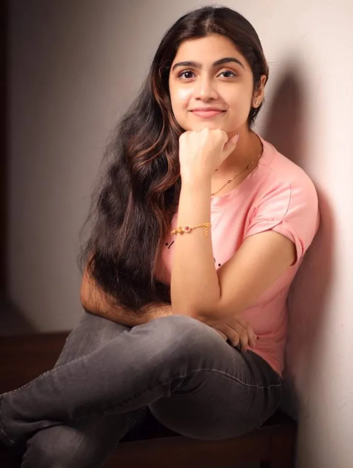 Manasa Radhakrishnan Photos