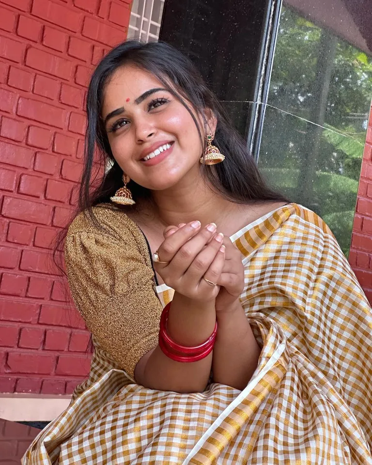 actress Kanmani Manoharan