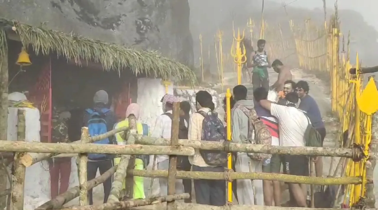 Coimbatore  Velliangiri Hill trekking  3 devotees died in a day Tamil News 