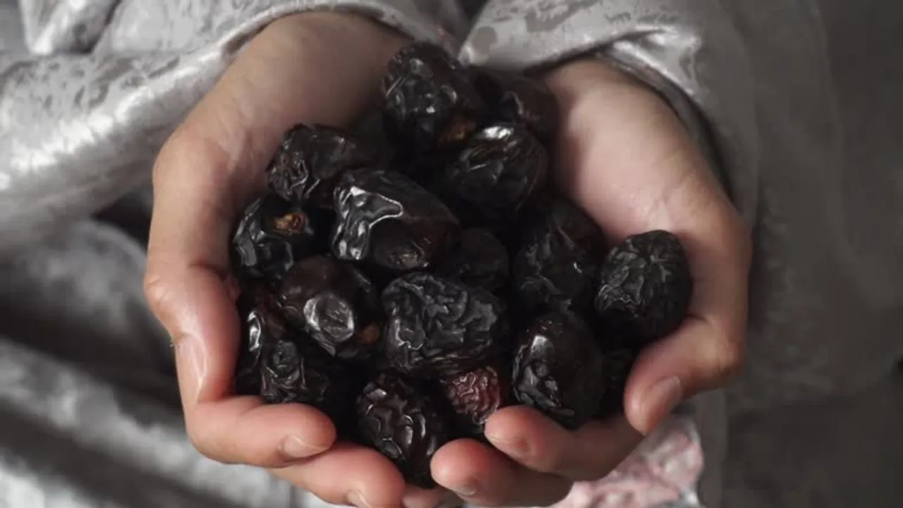 dates