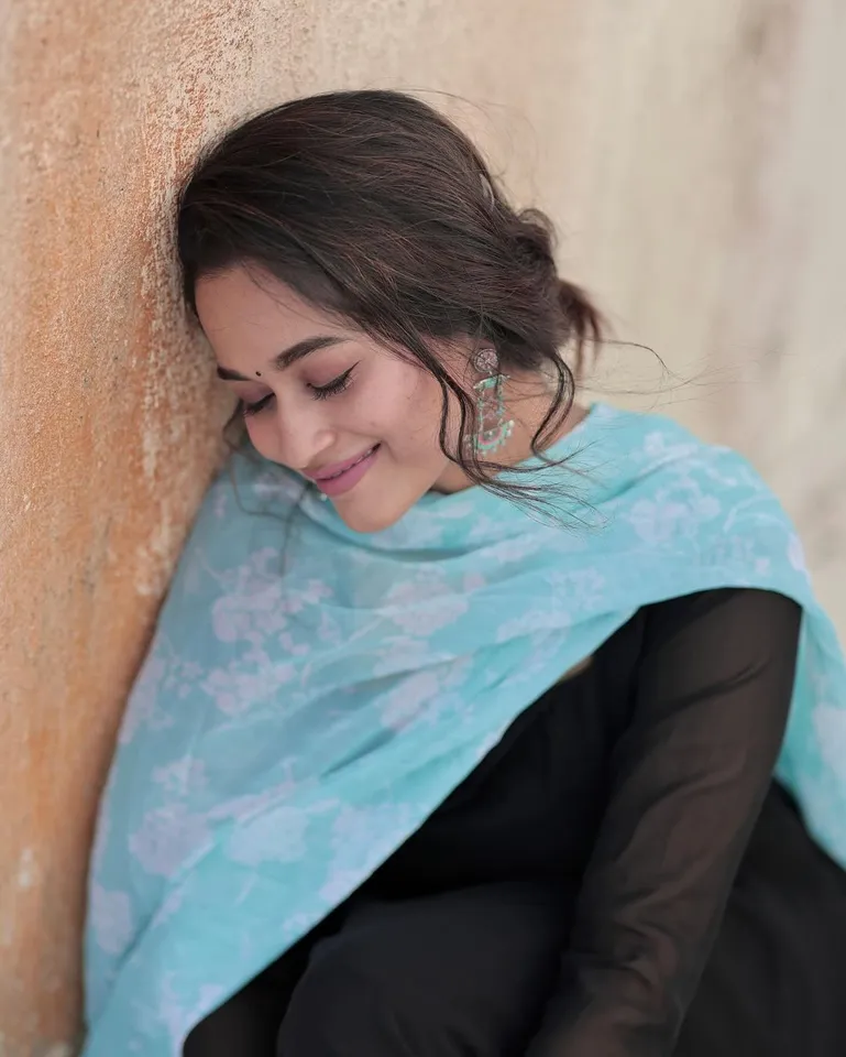 kaavya arivumani 