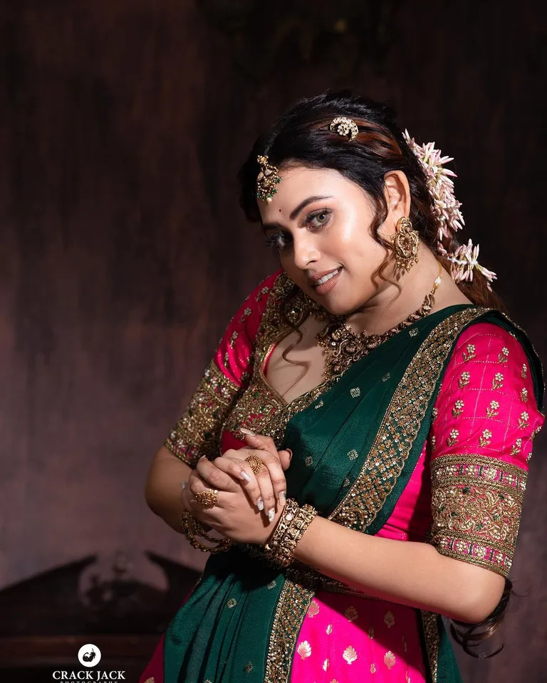 farina azad 